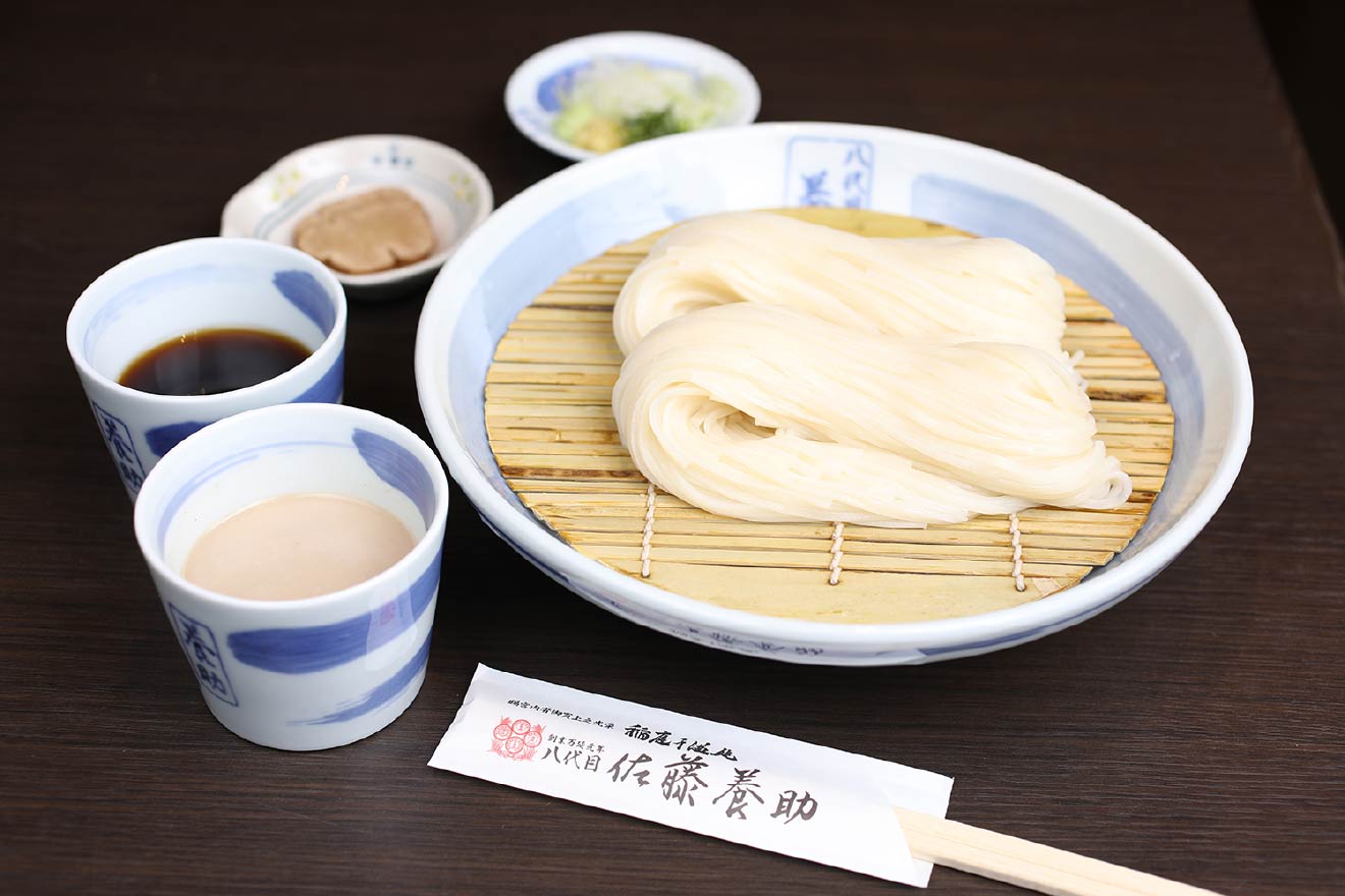 秋田ステーションビル「トピコ」
