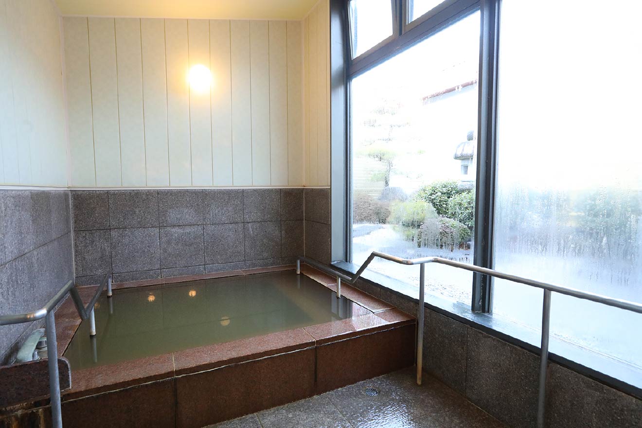 裾花峡天然温泉宿うるおい館