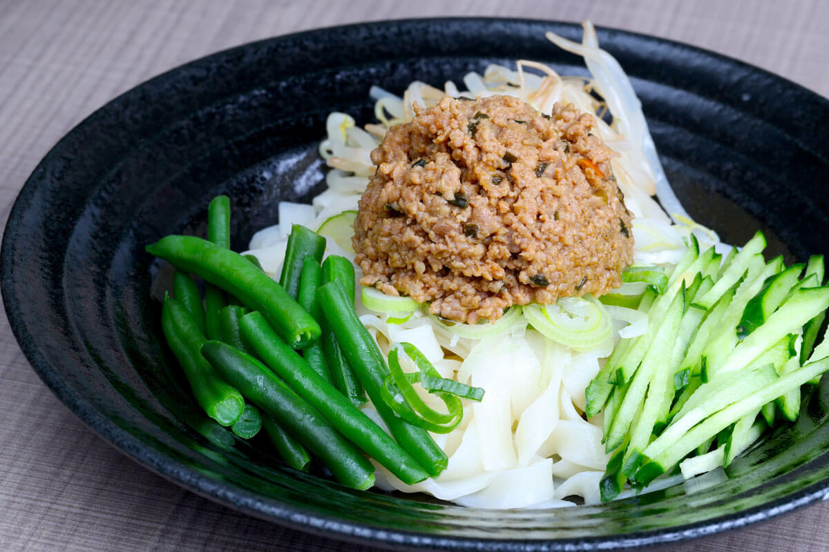 ジャジャ麺