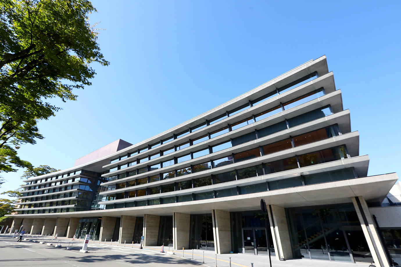 Akita Arts Theatre Mille Has