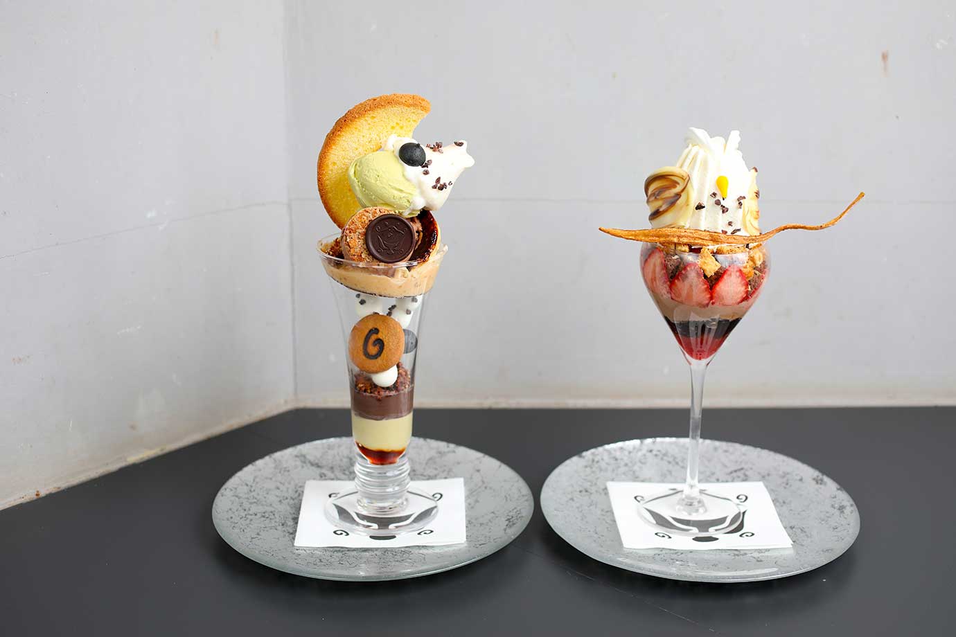 Night parfait specialty bar - Momobukuro
