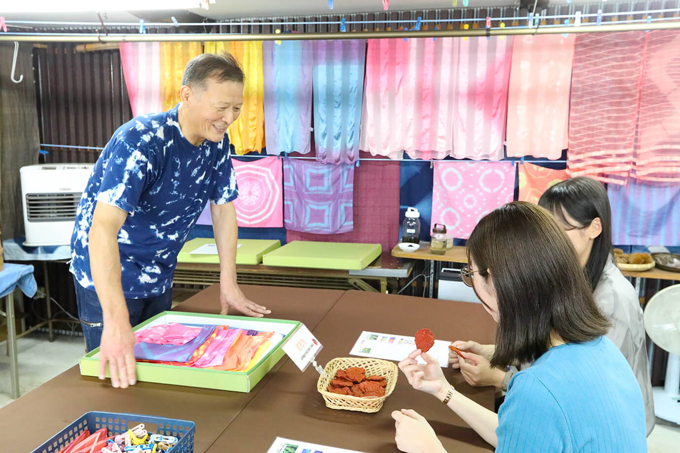 染織工房 WAKU WAKU 館