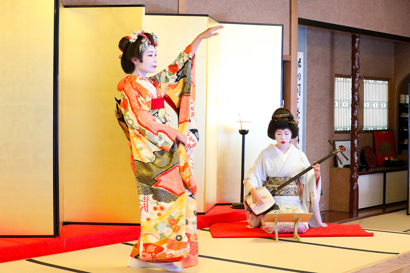 秋田文化產業設施「松下」