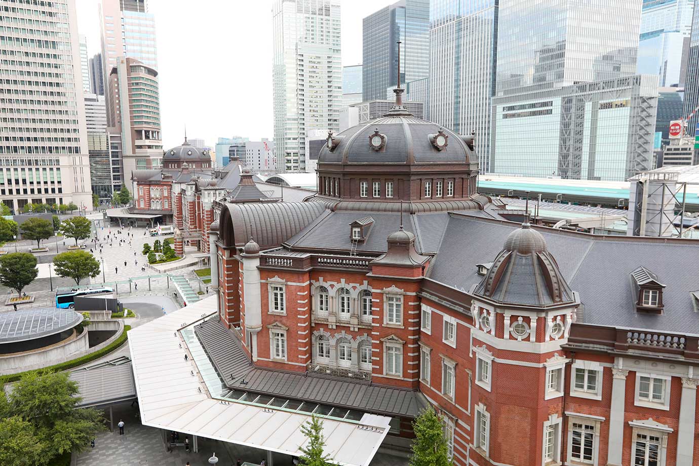 屋頂庭園「KITTE GARDEN」